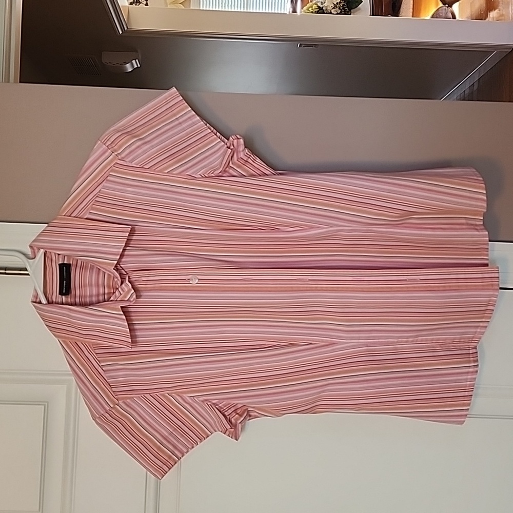 Shirt - Picture 5 of 5